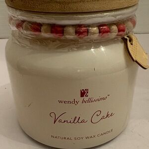 Wendy Bellissimo Vanilla Cake Soy Candle - Cream and Red Accents